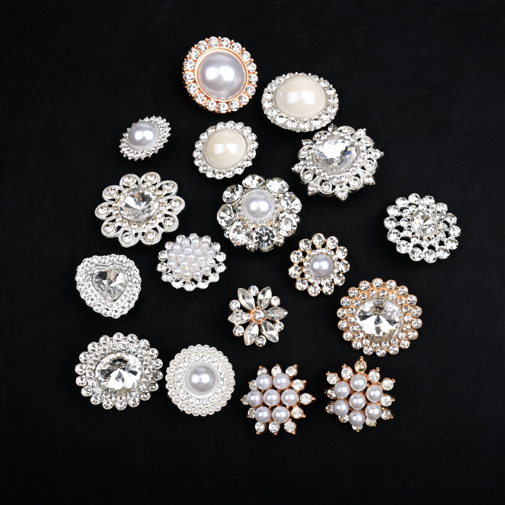 .Buttons คริสตัลและไข่มุกสำหรับเสื้อโค้ท Blazers พร้อมอุปกรณ์ตัดเย็บ