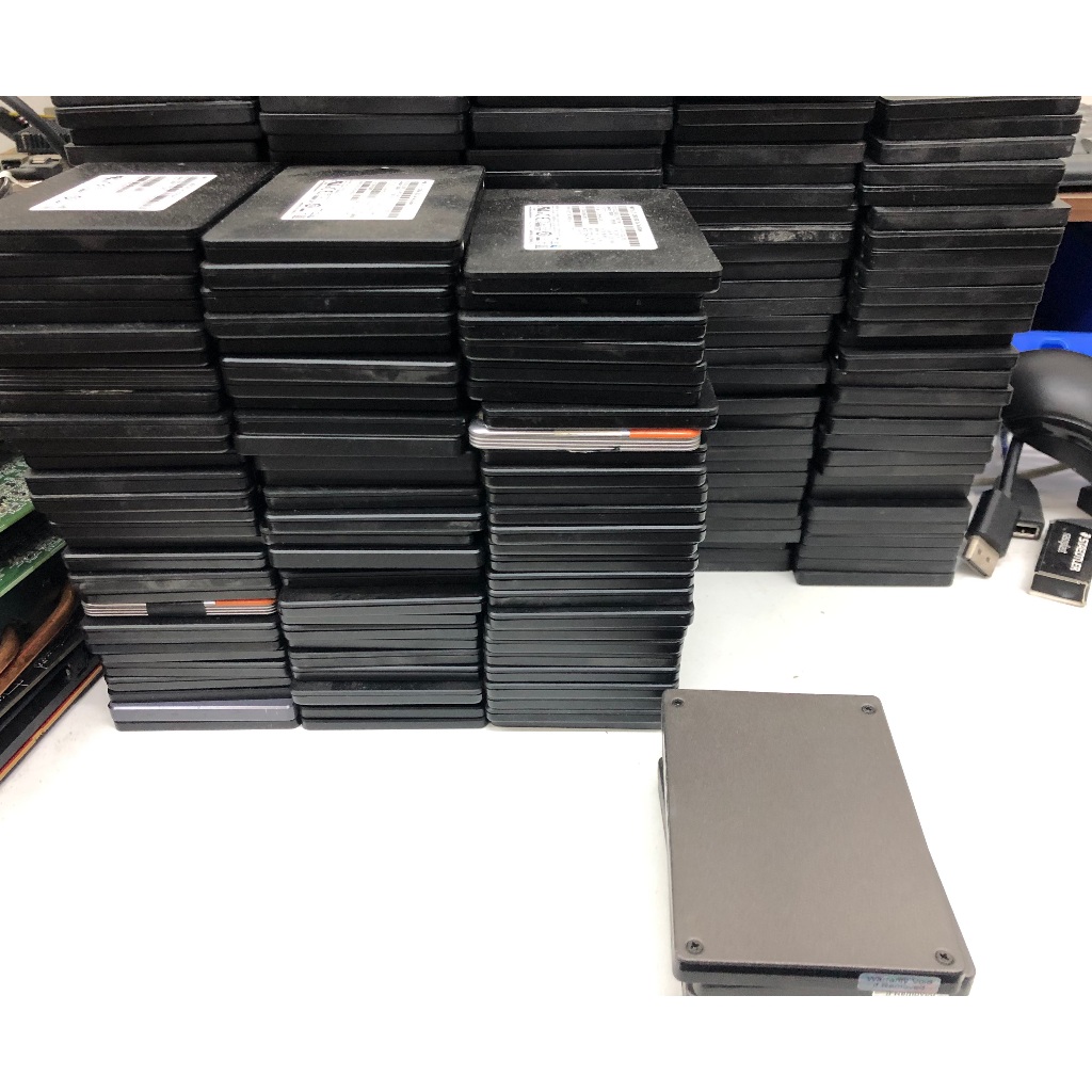 128GB 256GB 250GB SSD 2.5 SATA ฮาร์ดดิสก์สําหรับแล็ปท็อปพีซีเดสก์ท็อป