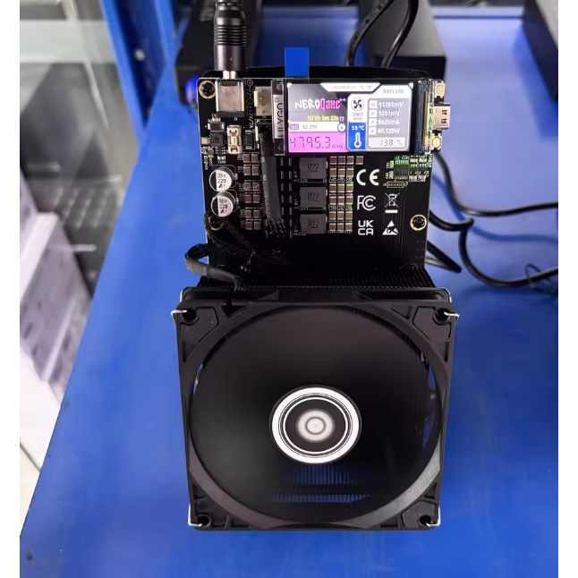 ประสิทธิภาพสูง Bitaxe NerdQaxe++ 4.8T Miner - ชิปใหม่ BM1370 ชิป Quiet Operation WiFi Crypto Mining 
