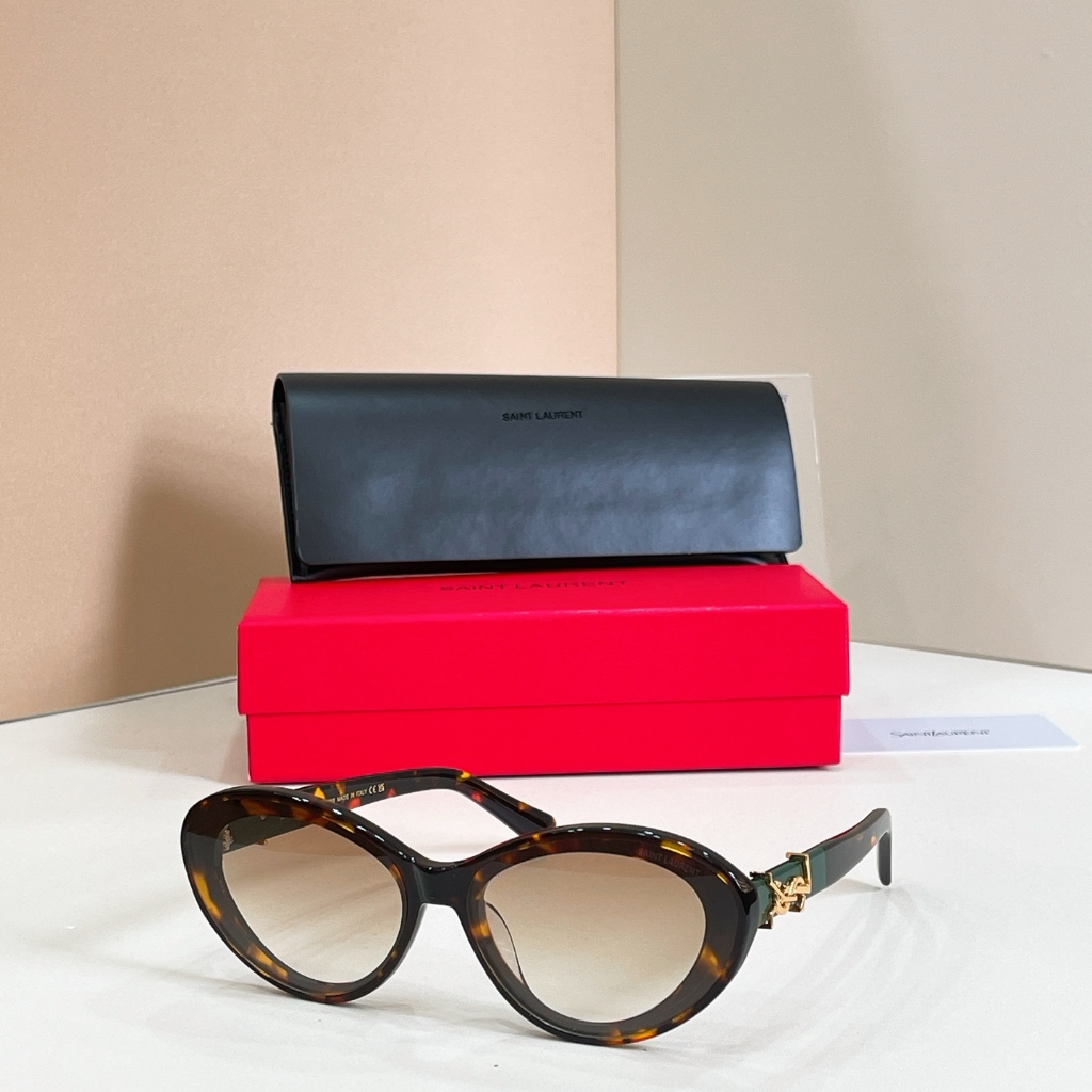2026 สไตล์ใหม่ Saint Laurent Cat Eye แว่นตากันแดดที่ไม่ซ้ํากัน Retro High-End Face แว่นตากันแดดขนาดเ