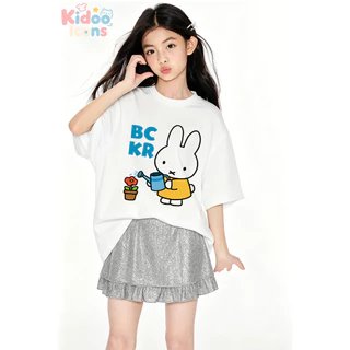KIDOO ICONS เสื้อยืดเด็กผู้หญิงคอกลมฤดูร้อน สไตล์ลำลองทรงหลวม ลายสกรีนการ์ตูน Miffy เนื้อนุ่มยืดหยุ่น ผ้าฝ้าย100% #A01+5626