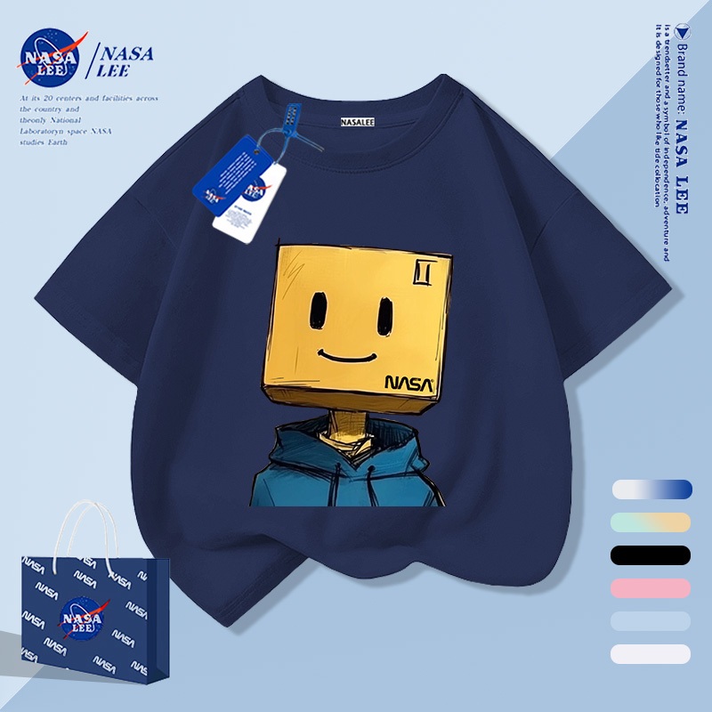【จัดส่งภายใน 1 วันในกรุงเทพฯ】เสื้อยืดเด็กสีน้ำเงินเข้ม ผ้าฝ้ายแท้ระบายอากาศดี ลายกล่องหน้ายิ้มให้ฟีลเกาหลี เหมาะสำหรับอายุ 3-16 ปี ทรงหลวมสบาย แขนสั้น