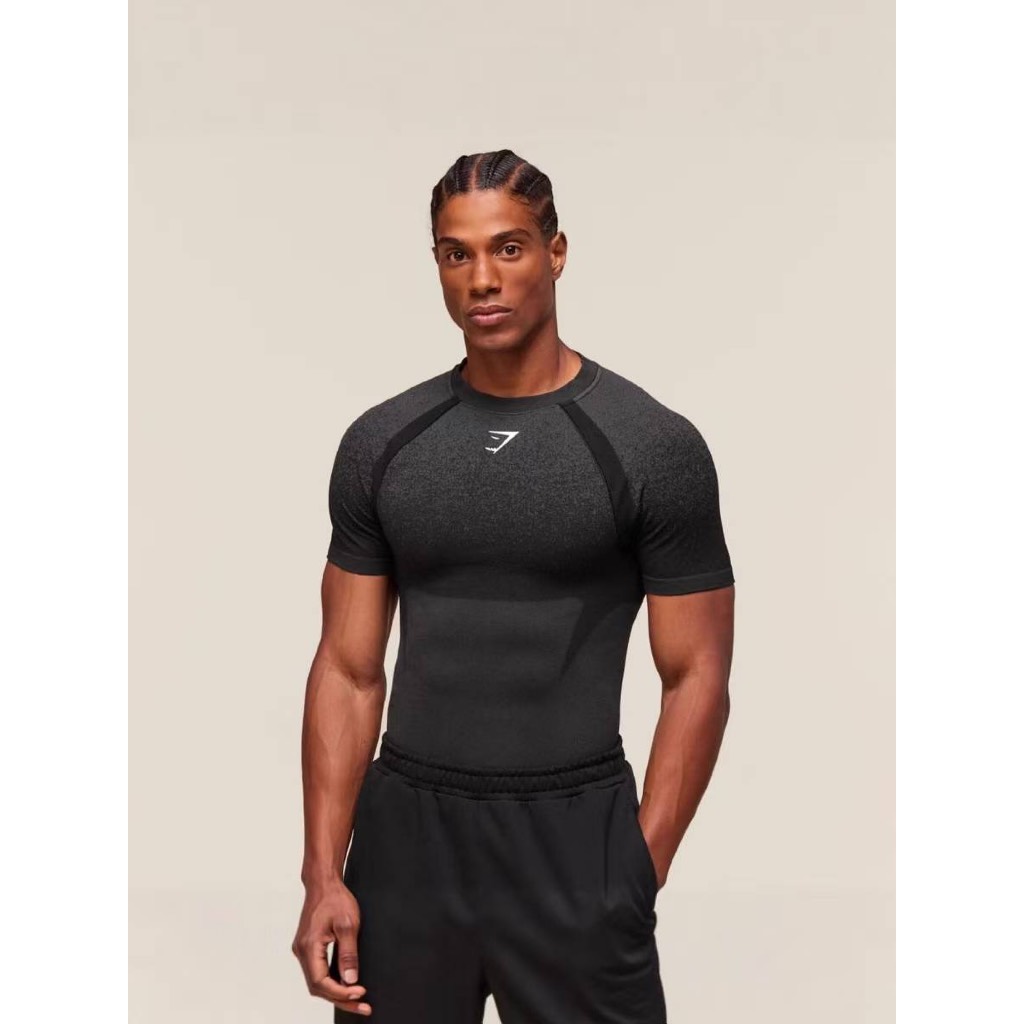 GYMSHARK Fitness Top Men Casual Running Quick-Drying Breathable Tights เสื้อยืดแขนสั้นผู้ชายกล้ามเนื