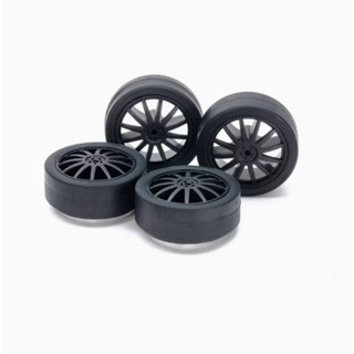 Tamiya สี่ล้อไดรฟ์ขนาดกลางเส้นผ่านศูนย์กลางไดรฟ์คาร์บอนสิบสองกรงเล็บดุมล้อสีดํา Super Hard ยางลื่นยา