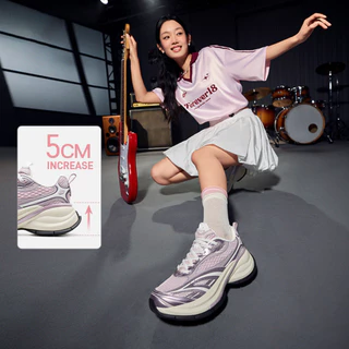 【xtep】Basque 3.0 | รองเท้าเพิ่มความสูง 5 ซม ระบายอากาศ เบาและยืดหยุ่น เทคโนโลยีบรรเทาแรงกระแทก ฟีลผีเสื้อ รองเท้ากีฬา สำหรับผู้หญิง