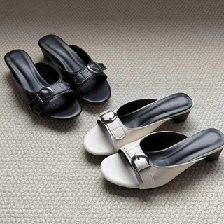 S.LuxLane Retro Chunky Heel Slide Sandals สําหรับผู้หญิงฤดูร้อนเปิดนิ้วเท้า 4 ซม.หนังสีดําบล็อกส้นรองเท้าแตะพร้อมหัวเข็มขัดสําหรับปาร์ตี้ Vocation Commute (สีขาว/สีดํา,ขนาด 35-40)