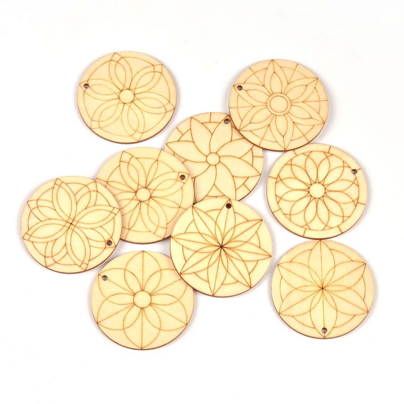10 ชิ้น 5 เซนติเมตร Mandala ดอกไม้รูปร่างไม้ชิ้น DIY Scrpbooking ศิลปะไม้ตกแต่งบ้าน Handmade หัตถกรรมอุปกรณ์ CP4416