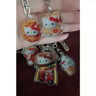 Sanrio Hello Kitty McDonalds Merchandise อะคริลิคพวงกุญแจจี้กระเป๋าเป้สะพายหลัง