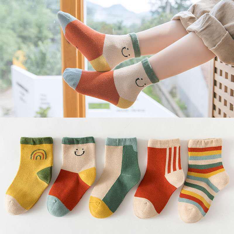 ถุงเท้าเด็กการ์ตูนผ้าฝ้าย พร้อมส่ง หลายแบบ ระบายอากาศซับเหงื่อ นุ่มสบาย ชำระเงินปลายทาง