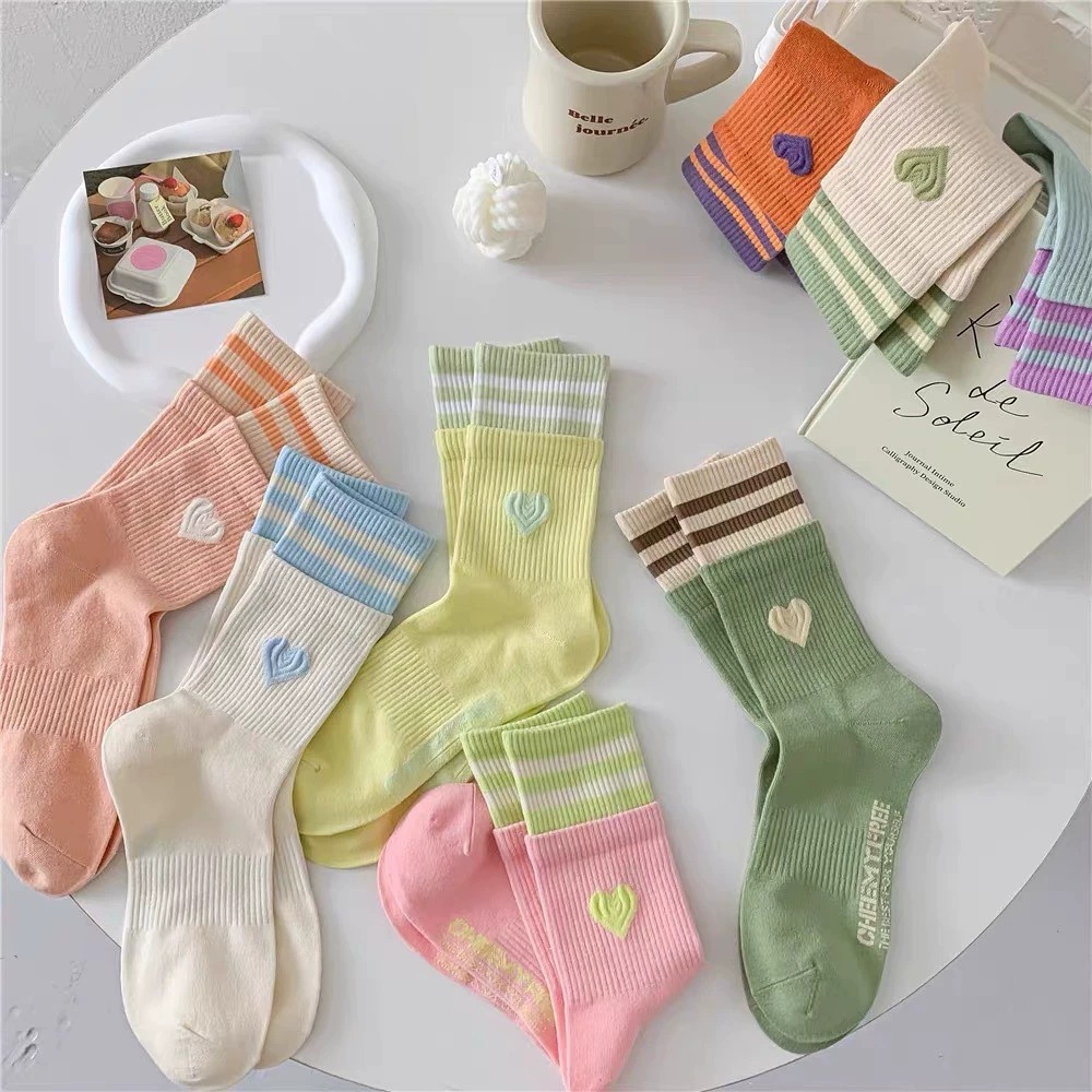 KAFU D240 Female Four Seasons Girl Sweet Sports Style Striped Mid-tube Socks Creative Design Dopamine