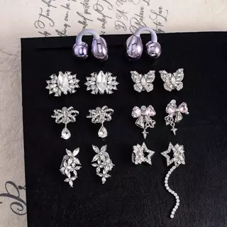 2 ชิ้น Rhinestone Decor สําหรับคลิปบนหูฟังเปิดหูตกแต่ง Zirconia หูฟังอุปกรณ์เสริมถอด DIY หูฟังตกแต่