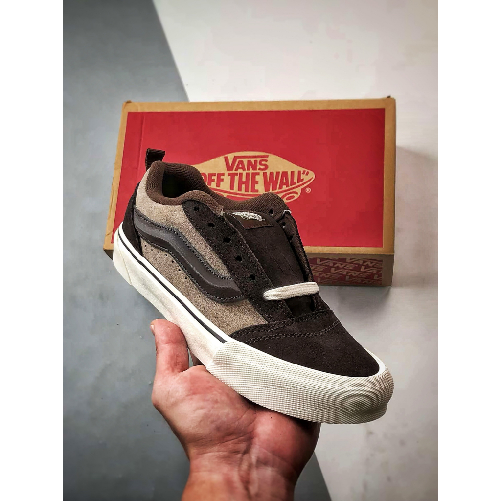 Vans Knu Skool รองเท้าลําลอง