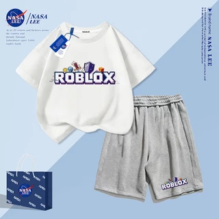 【จัดส่งภายในวันเดียวกัน】ชุดสองชิ้นสำหรับเด็กสีน้ำเงินเข้มผ้าฝ้าย (เสื้อแขนสั้น+กางเกงขาสั้น) ลายพิมพ์การ์ตูนน่ารักลายตัวอักษร เหมาะสำหรับอายุ 3-16 ปี ทั้งเด็กชายและเด็กหญิง ชุดลำลองสองชิ้น