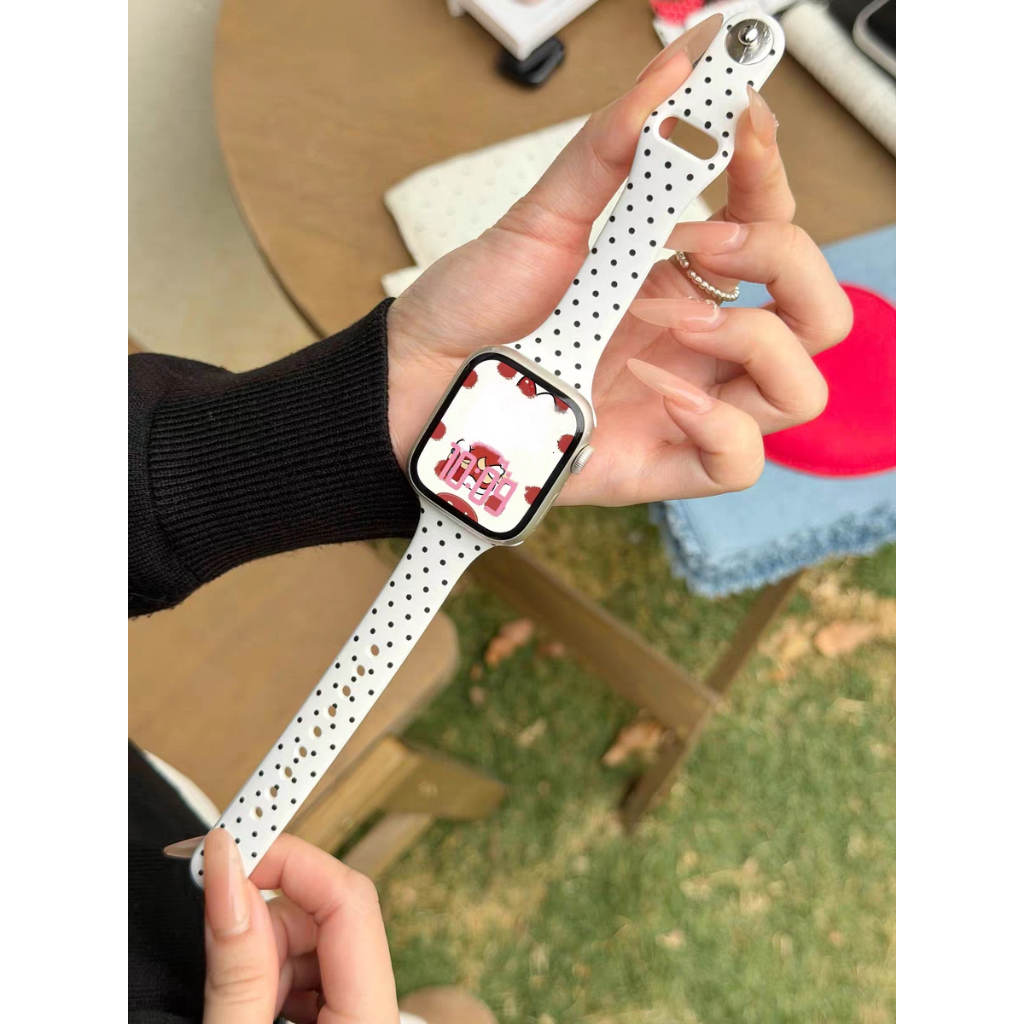 สายซิลิโคน Slim สําหรับ Apple Watch Series 11/10/9/8/7/6/5/4/3/2/1 SE ขนาด 38/40/41/42/44/45/46/49 มม. สําหรับผู้หญิง