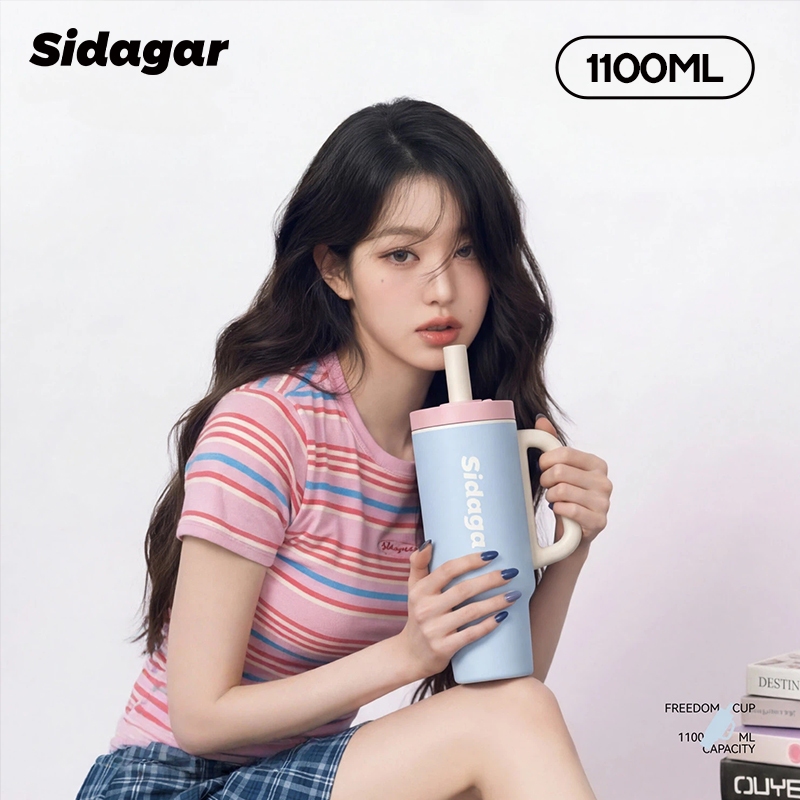 Sidagar แก้วเก็บความเย็น 1100ML ความจุสูง เคลือบเซรามิก แก้วน้ํา พร้อมหลอดดูด ถอดได้ ถ้วยน้ำสำหรับกีฬากลางแจ้ง
