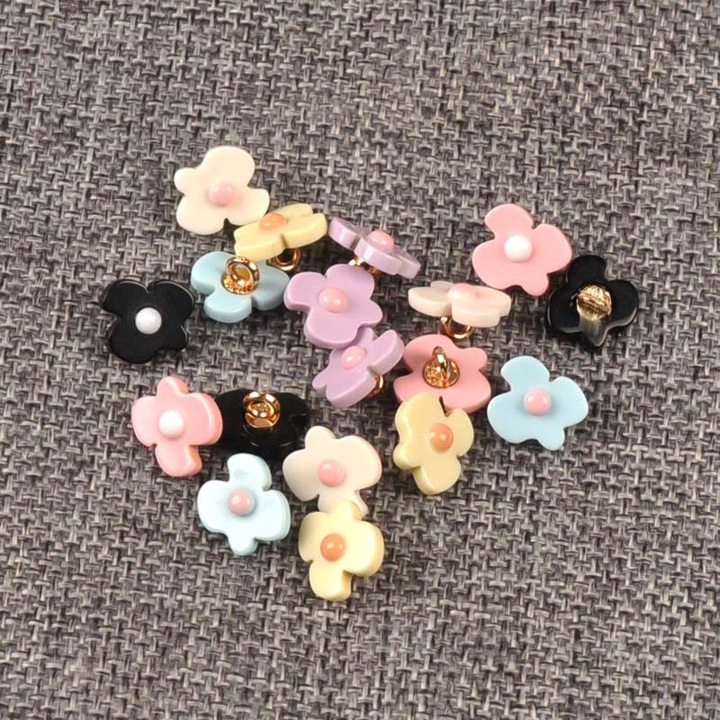10 ชิ้น 1x1.1 เซนติเมตรน่ารักพลาสติกการ์ตูนปุ่มสําหรับ DIY Scrapbooking เย็บเสื้อผ้าอุปกรณ์เสริมเด็กเสื้อผ้า Handmade วัสดุ CP4392