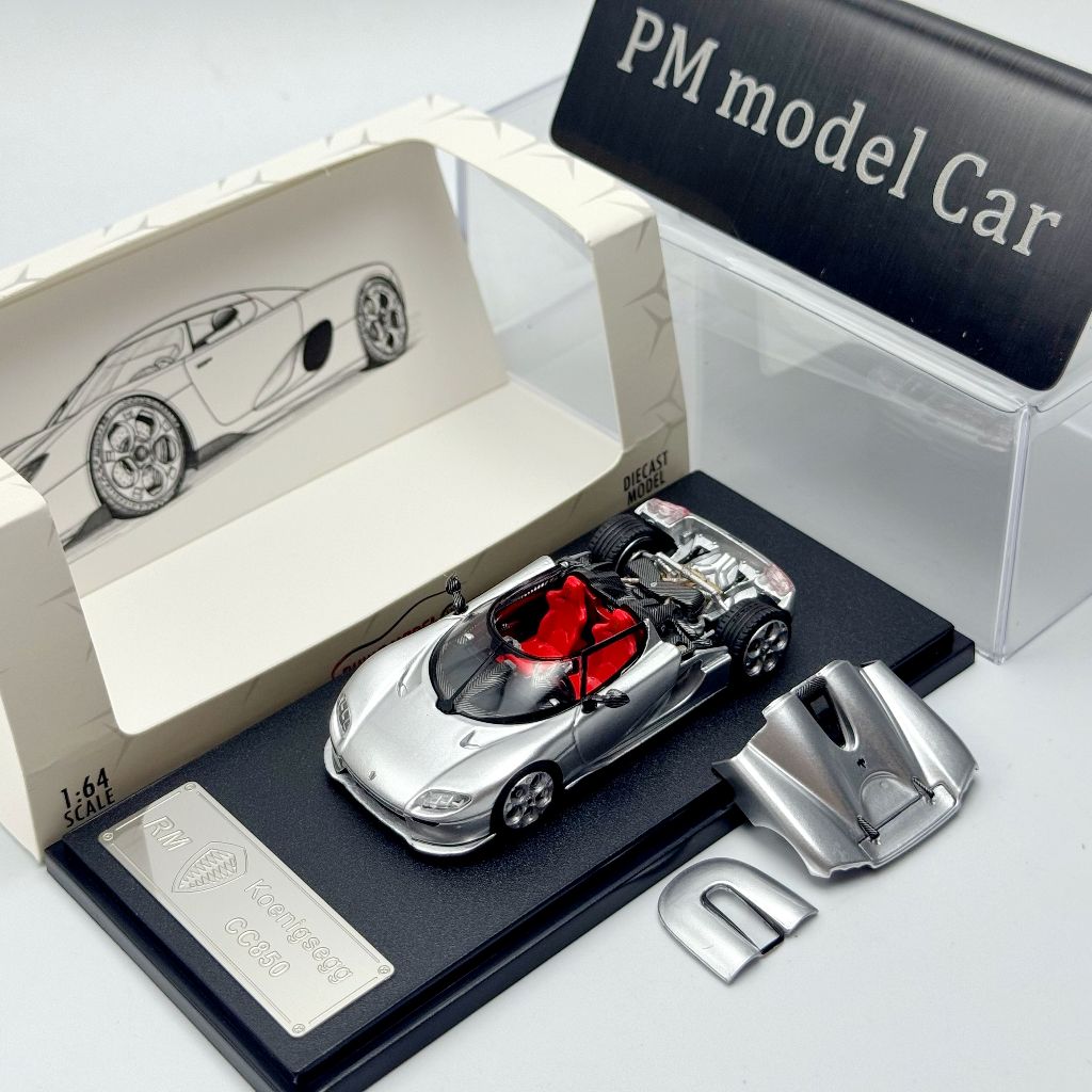RM Rhino 1:64 Koenigsegg CC850 แม่เหล็กเปิดฝาครอบโลหะผสมDiecastรุ่นรถสะสมของขวัญ