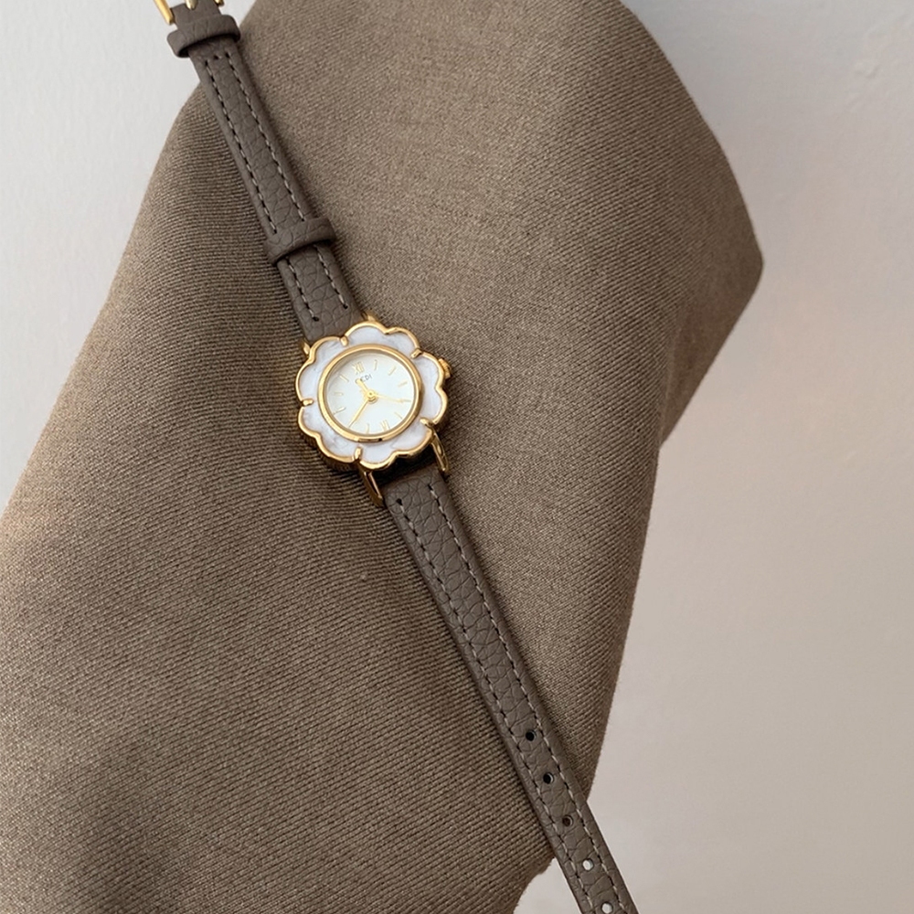 สุภาพสตรี Elegant Quartz Vintage นาฬิกา Niche Minimalist รูปที่ 2