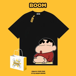 BOOM เสื้อยืดคอกลม ใส่ได้ทั้งชายและหญิง ผ้าฝ้าย 100% ระบายอากาศดี ลายการ์ตูนเครยอนชินจัง เหมาะสำหรับเยาวชน