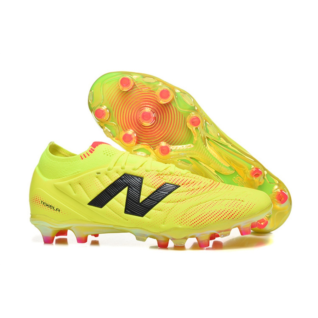 2025 รองเท้าฟุตบอล New Elite NB Tekela V5 สีเหลือง 39--45 รองเท้าฟุตบอลกันลื่นและทนต่อการสึกหรอ