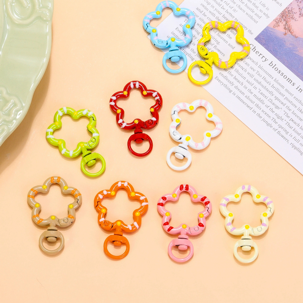 5 ชิ้นที่มีสีสันดอกไม้ชนิดฤดูใบไม้ผลิหัวเข็มขัด DIY แฮนด์เมดของขวัญอุปกรณ์เสริมเปิดห่วงพวงกุญแจกระเป๋าจี้วัสดุโลหะ