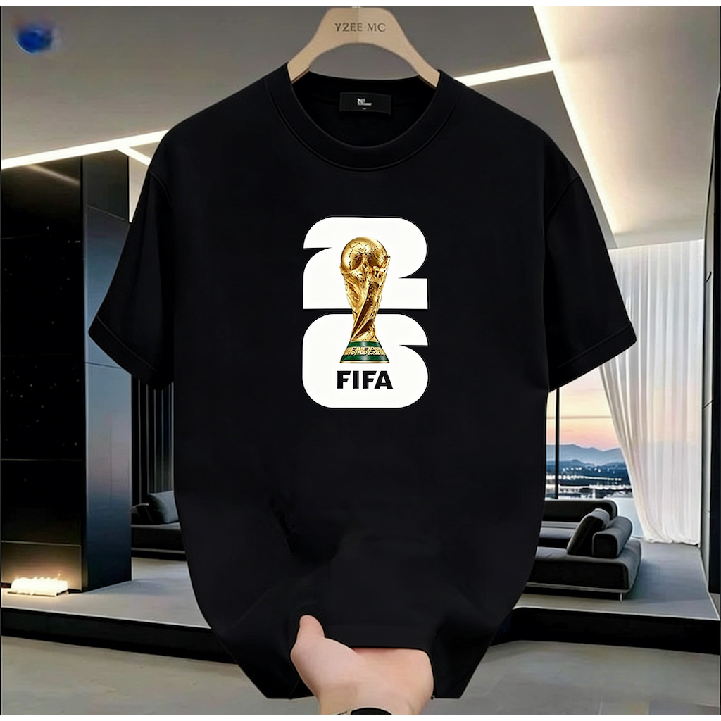 2026 ฟุตบอลโลก เฮอร์คิวลีส ถ้วย FIFA เสื้อยืดแขนสั้นผู้ชายผู้หญิงสไตล์เดียวกันหลวมสบายๆด้านบนฤดูร้อนฟุตบอลแฟนสตรีทสวมครึ่งแขน