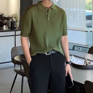 เสื้อโปโลผู้ชาย เสื้อคอปกแขนสั้น ผ้าถักเรยอน ลายทางแนวตั้ง ทรงสลิม สไตล์เกาหลี ใส่ทำงาน ใส่เที่ยว แฟชั่นผู้ชายฤดูร้อน Korean Casual Polo Shirt