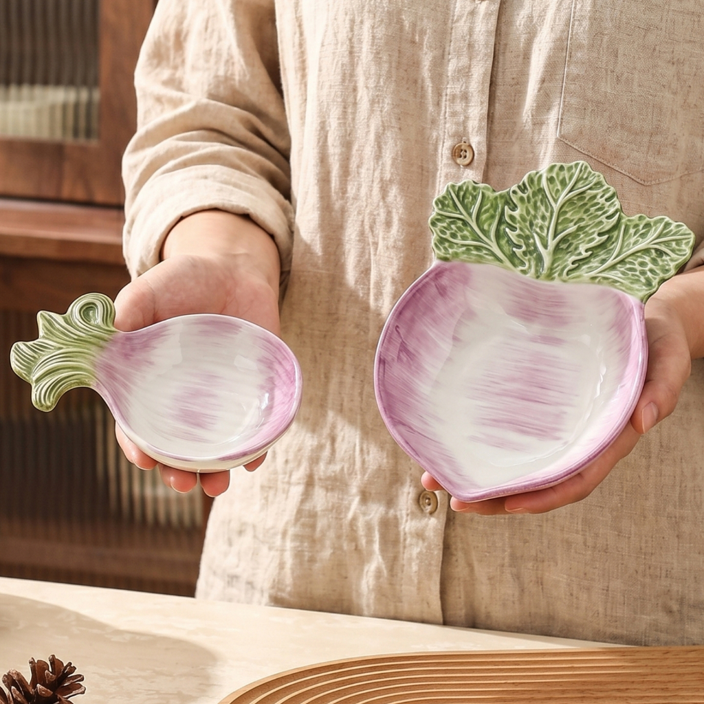 HongDian ชามเซรามิก ceramic porcelain bowl ทรงหัวหอม ดีไซน์น่ารัก วาดมือด้วยวัสดุเกรดอาหาร ปลอดภัยสำหรับทุกวัย ใช้ได้กับเตาอบ ไมโครเวฟ และเครื่องล้างจาน เหมาะสำหรับใช้ในบ้าน เป็นของขวัญ หรือต้อนรับแขก ผลิตจากเซรามิกคุณภาพ เคลือบใต้วัสดุ ใช้งานได้หลากหลาย