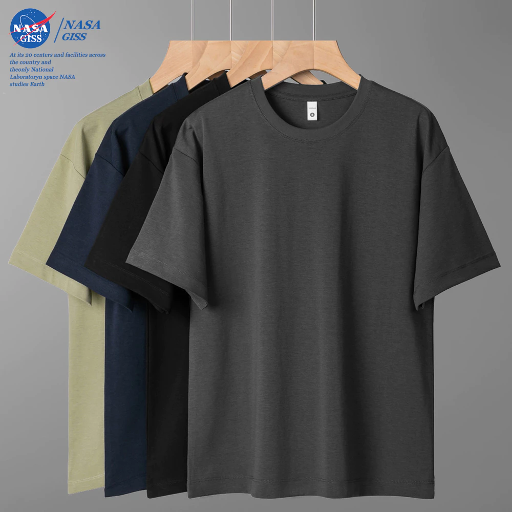 NASA เสื้อยืดชายหญิงแขนสั้น ซีรีส์เข้ม summer Blank T-shirt คอกลม ยับยากไม่ต้องรีด หลวมและระบายอากาศ