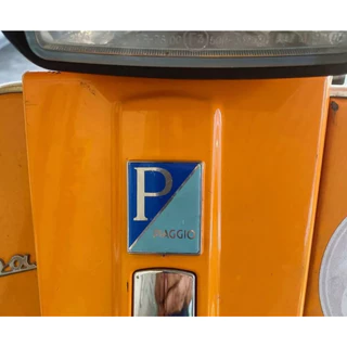 Biajo Vespa Original Factory Logo (ฝาครอบแตรด้านหน้า Biajo Original Factory Logo Badge - เหมาะสําหรับ Vespa ทุกรุ่น)