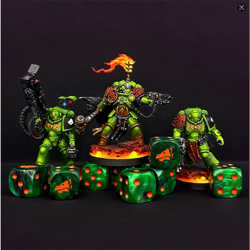 พร้อมสต็อก Warhammer 40K 30K fw Out of Print Saucer Fire Dragon Master Color HH Warhammer Dice Saucer จานรอง