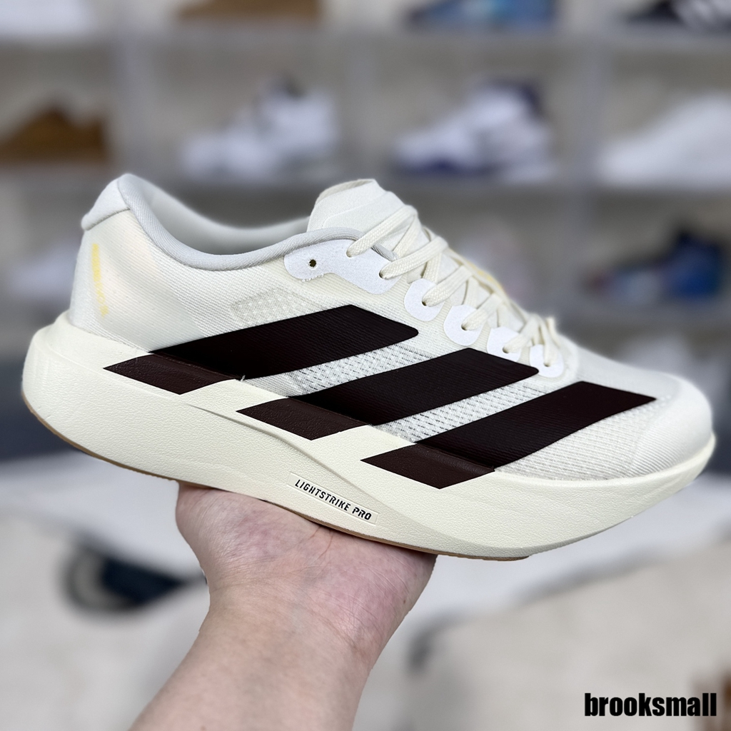 Evo SL รองเท้าวิ่งส้นเตี้ยสําหรับบุรุษและสตรี
