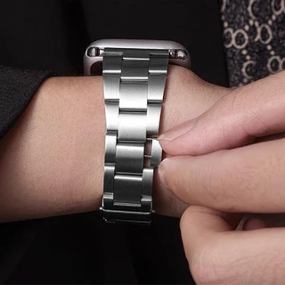 สายนาฬิกาข้อมือ สเตนเลส หรูหรา แบบเปลี่ยน สําหรับ Apple Watch Series 8 7 6 5 4 3 2 1 SE iwatch Band 38/40/41/42/44 มม. 45 มม. 49 มม.