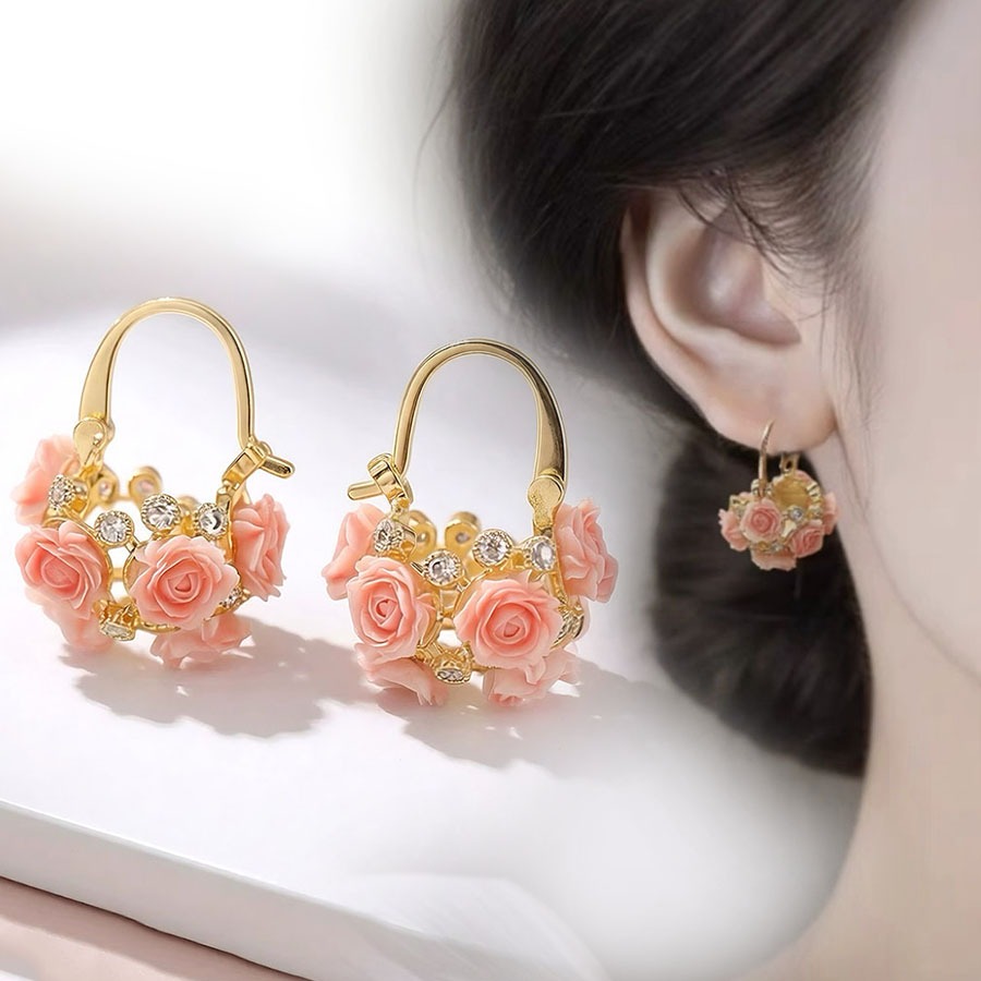 High-End สีชมพู Rose ตะกร้าหูหัวเข็มขัดออกแบบรู้สึกหวาน Elegant ต่างหูต่างหู