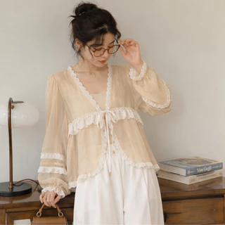 somethingappeals Moonlit Blouse เสื้อคาร์ดิแกนขอบหยักลูกไม้ ทรงครอป V Neck แต่งชั้นหยัก สไตล์สวีท