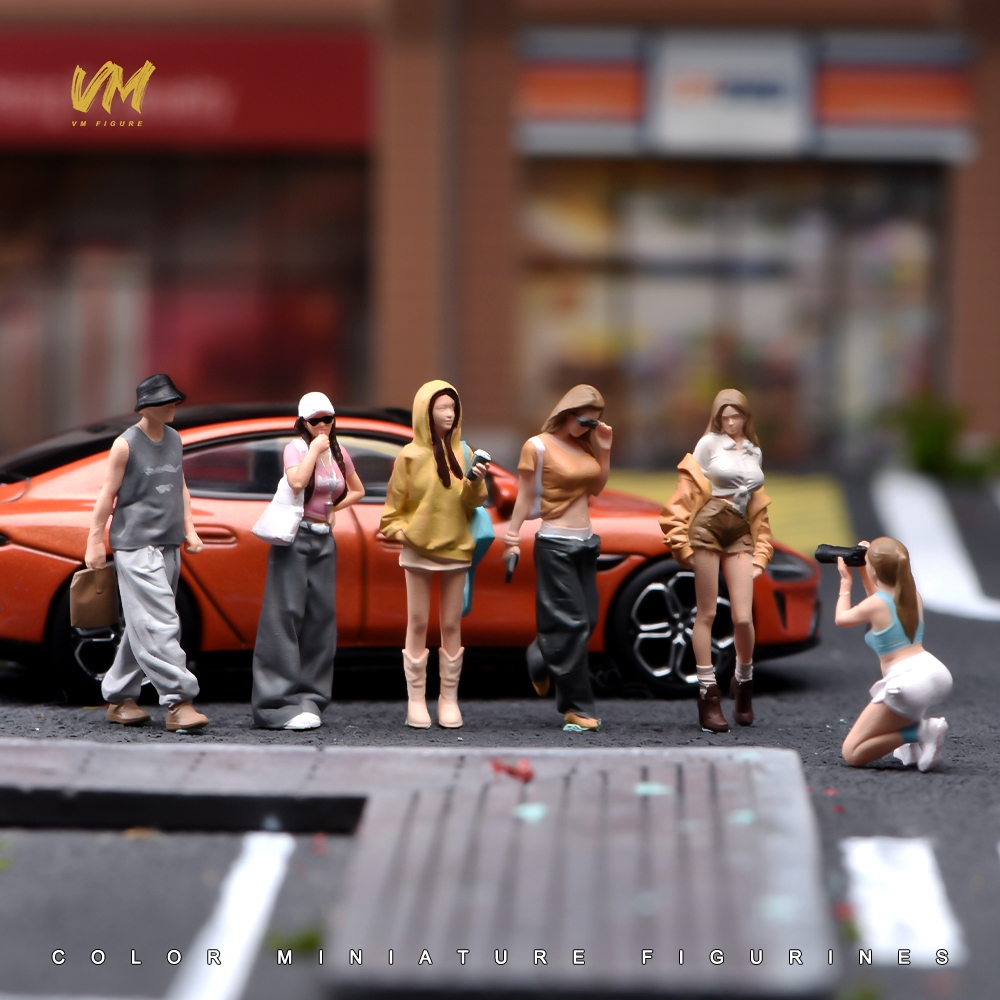 ทาสี ของจิ๋ว 1/64 Scale สวยและขี้อายสาวหญิงฉากช่างภาพ Diorama Action Figure คนเล็กๆรุ่นสําหรับยานพาหนะรถตกแต่งคอลเลกชัน