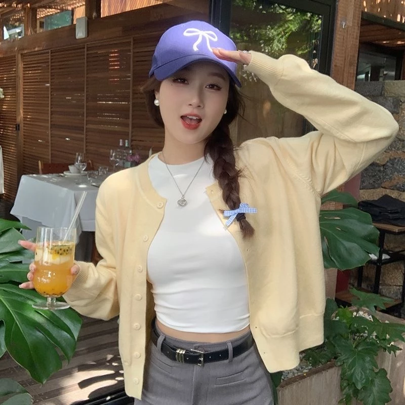 เสื้อคาร์ดิแกนถักคอกลมผู้หญิงสไตล์ใหม่แฟชั่นทุกการแข่งขันอายุ-ลดปุ่มแจ็คเก็ตสีเหลือง