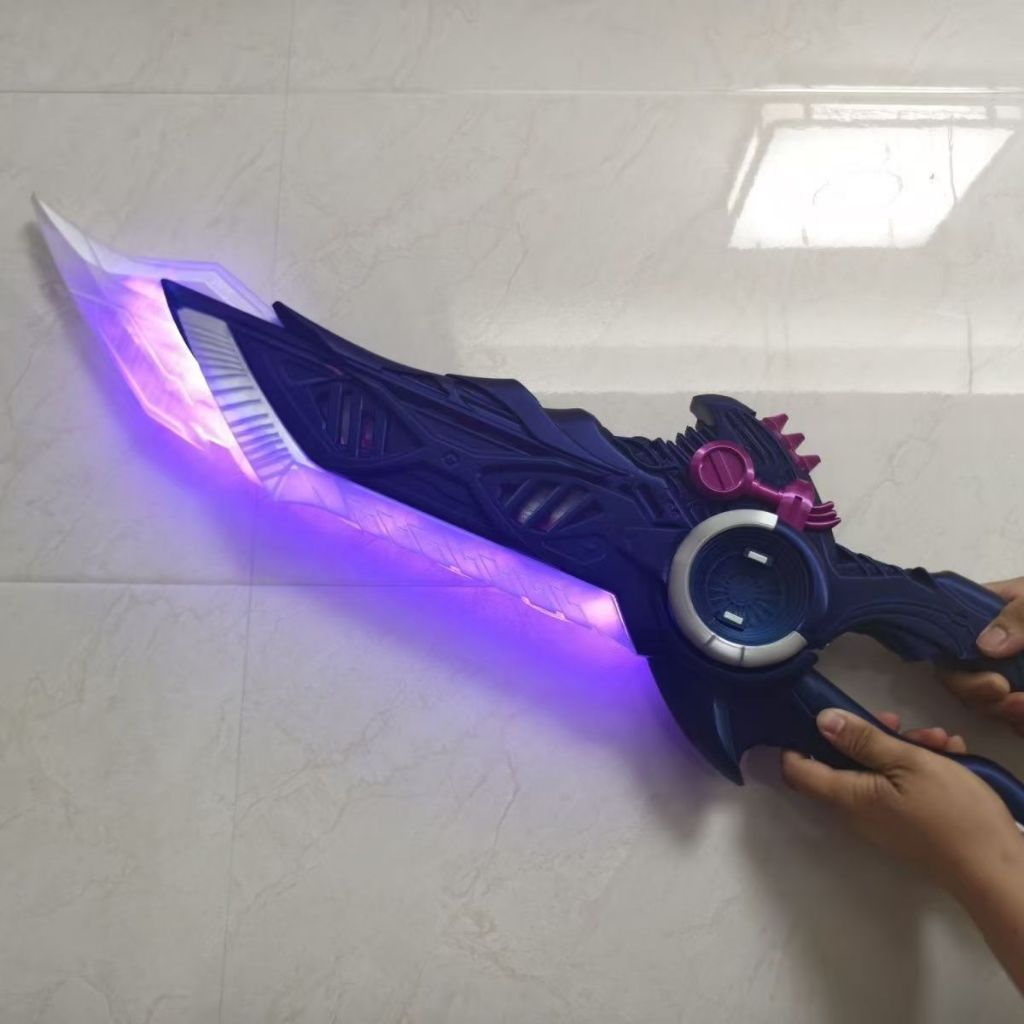 การพิมพ์ 3 มิติ Kamen Rider ZEZTZ ZZZ Dawn Dawn Three Rider Transformer พร้อมเอฟเฟกต์แสงเสียงสีสันสดใส 1: 1 อุปกรณ์ประกอบฉากขนาด