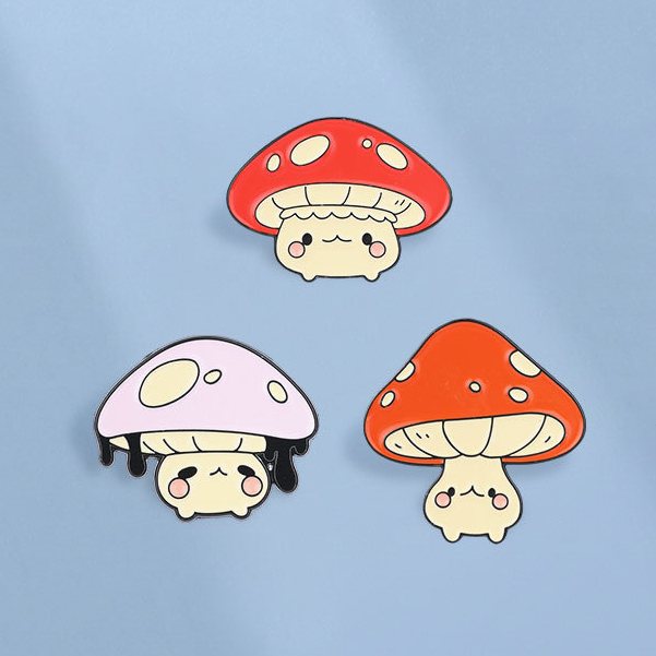 น่ารักเห็ดเคลือบ Pins Kawaii การ์ตูนเห็ดเข็มกลัดป้ายกระเป๋าเป้สะพายหลังอุปกรณ์เสริมของขวัญสําหรับเพื่อน