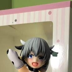 23CM Uzaki-chan Wants To Hang Out! - บิกินี่วัว Tsuki Uzaki Ver. ฟิกเกอร์ PVC ขนาด 1/7