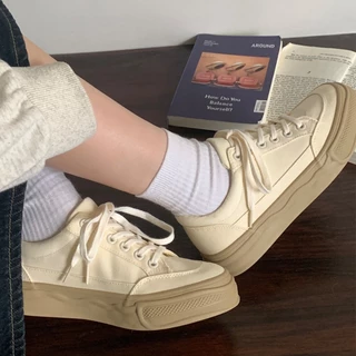 MiSTERY รองเท้าผ้าใบ พื้นรองเท้านุ่ม รุ่น CAKE สีครีม ผู้หญิง SIZE 35-40 MIS-542