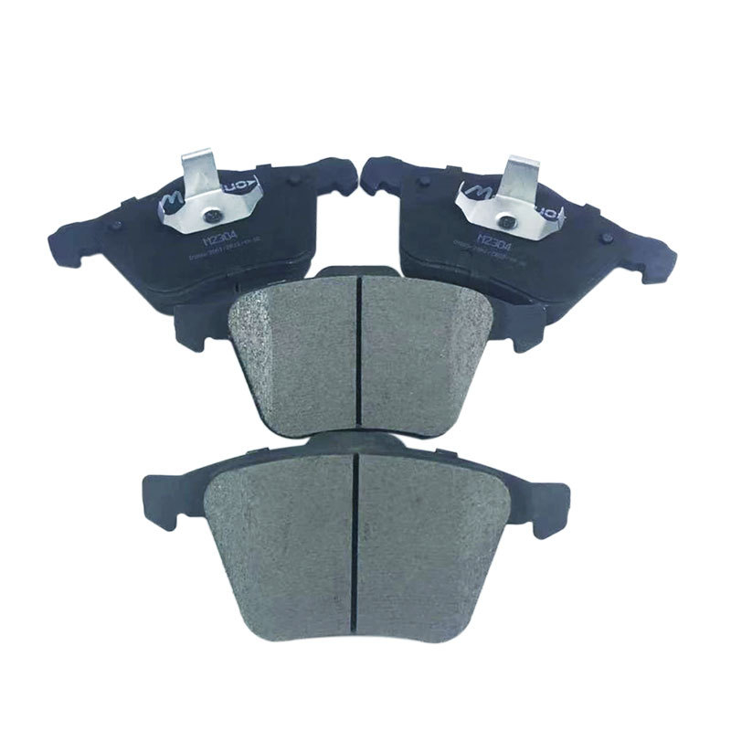 อะไหล่รถยนต์ ชุดผ้าเบรคหน้า 31262503 30793265 8634921 30648387 สําหรับ Volvo S40 S60 V50 V70 XC60 XC