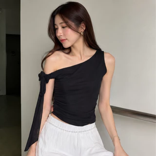 something Plain Bow Top เสื้อสีพื้นผูกโบว์ เสื้อกล้ามคอเดียว มีเชือกผูกข้าง ทรงกระชับสไตล์คาวบอย