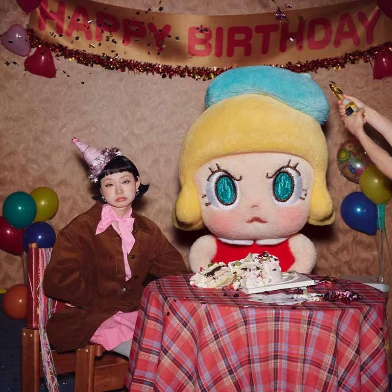 P POPMART Angry Molly Angry Molly Angry Molly Series จี้ตุ๊กตา Mystery Box อินเทรนด์เล่นของขวัญ
