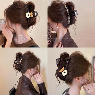 น่ารักเคราลูกสุนัขช็อคโกแลตสีน้ําตาลคว้าคลิปหญิงกลับหัวที่ดีงามผมฉลามคลิปอุปกรณ์ผมสามเหลี่ยมกิ๊บ