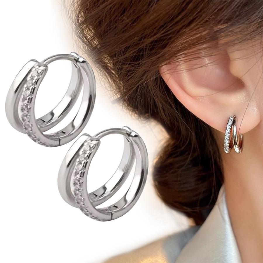 ต่างหูห่วงคู่หญิงหรูหรา Rhinestone อารมณ์ High-End หูหัวเข็มขัดประณีต Niche แฟชั่นอินเทรนด์ต่างหู