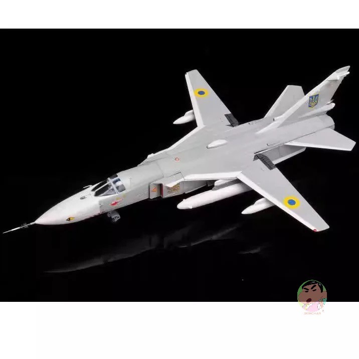 CALIBRE WINGS Sukhoi 1/72 SU-24MR Fencer 35 Yellow Ukrainian AirForce Metal Complete Model