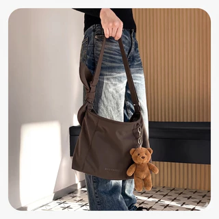 BAGSMART กระเป๋าสะพายข้างผู้หญิง Crossbody Bag สายปรับได้ น้ำหนักเบา กันละอองน้ำ มีหลายช่อง ดีไซน์ผูกปม ใส่ iPad