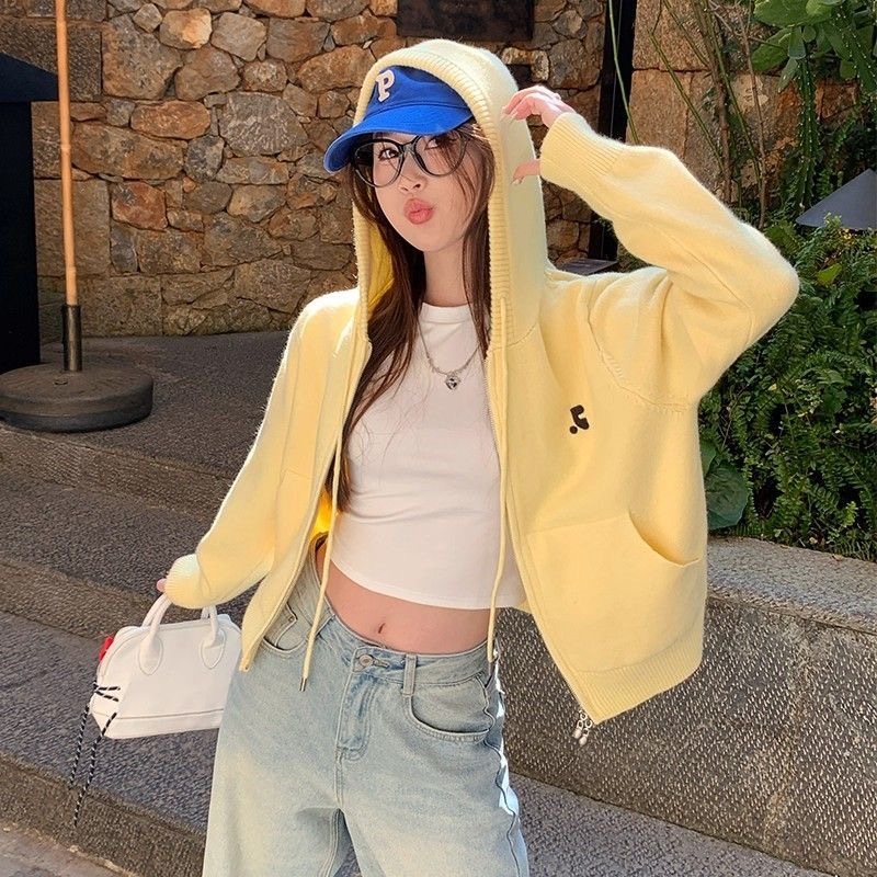 เสื้อกันหนาวมีฮู้ดหนาผู้หญิงฤดูใบไม้ร่วงฤดูหนาวสไตล์ใหม่แฟชั่นทุกการแข่งขันอายุลด