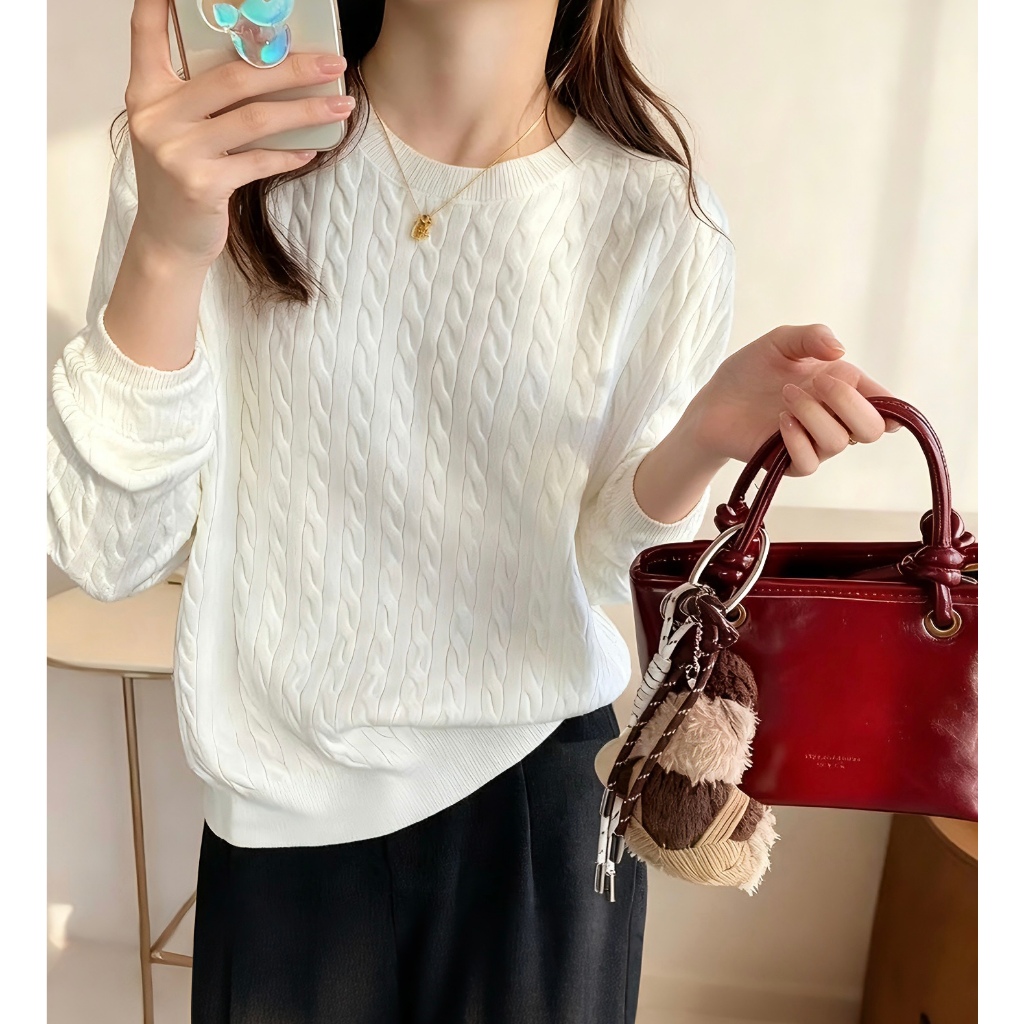 แขนยาวเสื้อถักผู้หญิงฤดูใบไม้ร่วงฤดูหนาวสไตล์ใหม่ Slimmer ดู All-Match Age-Reduction หนาสีขาว